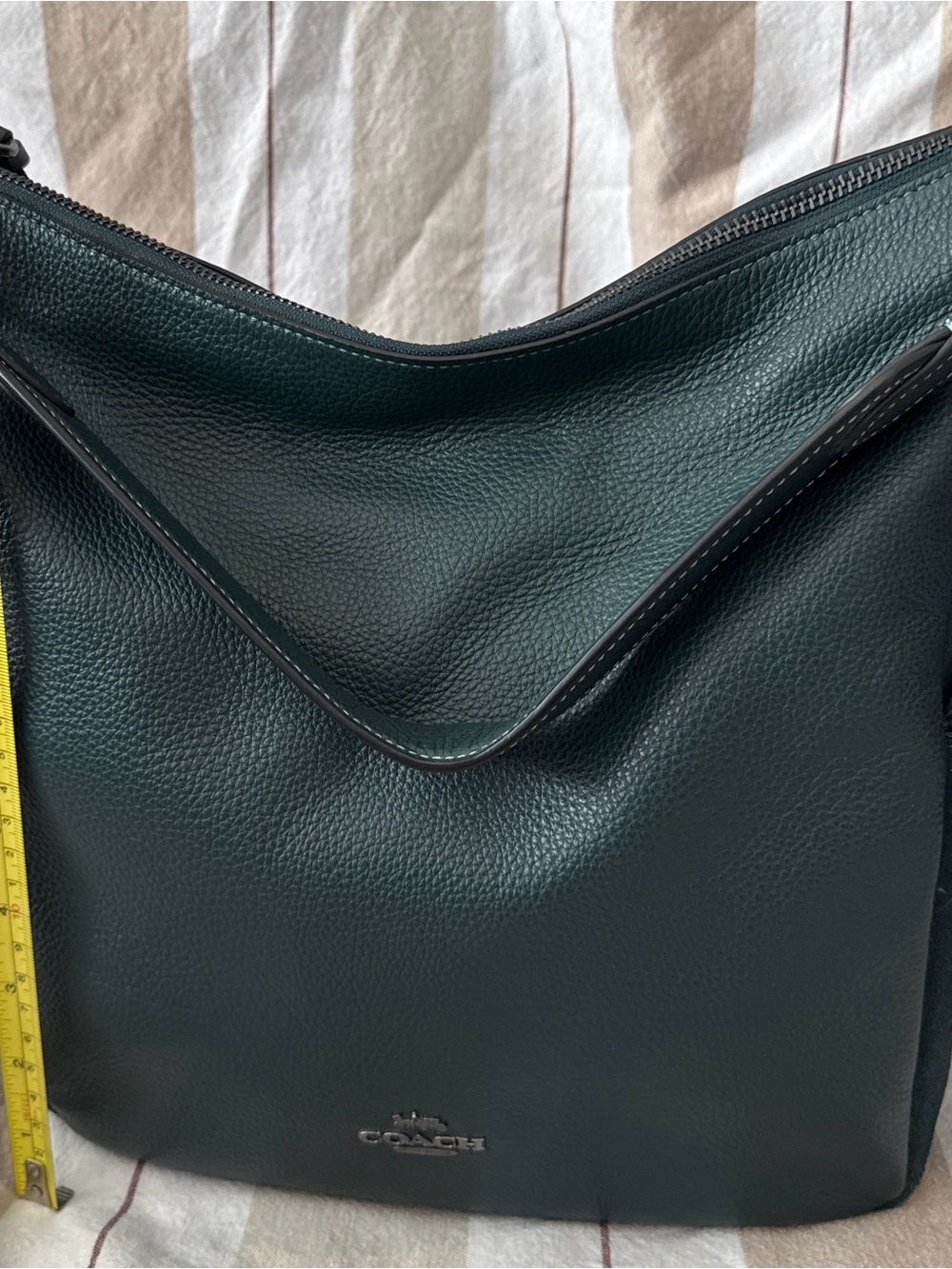 COACH Pebbled Leather Shoulder Hobo in Forest Green - Picture 4 of 8